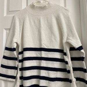 Mock neck spring sweater